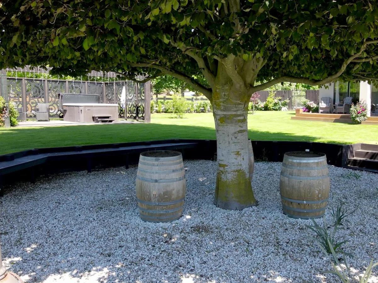Copper Beech Wanaka - Luxury Accommodation Eksteriør bilde